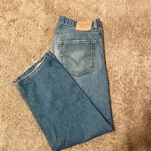 Vintage Levi 569 Jeans 
great condition
waist 36”
length 32”